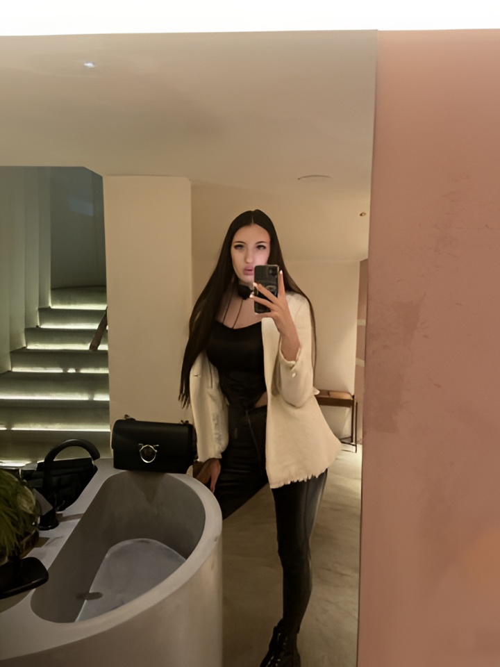 Майя привлекальеная девушка из Кирово-чепецка цена от 2500 руб