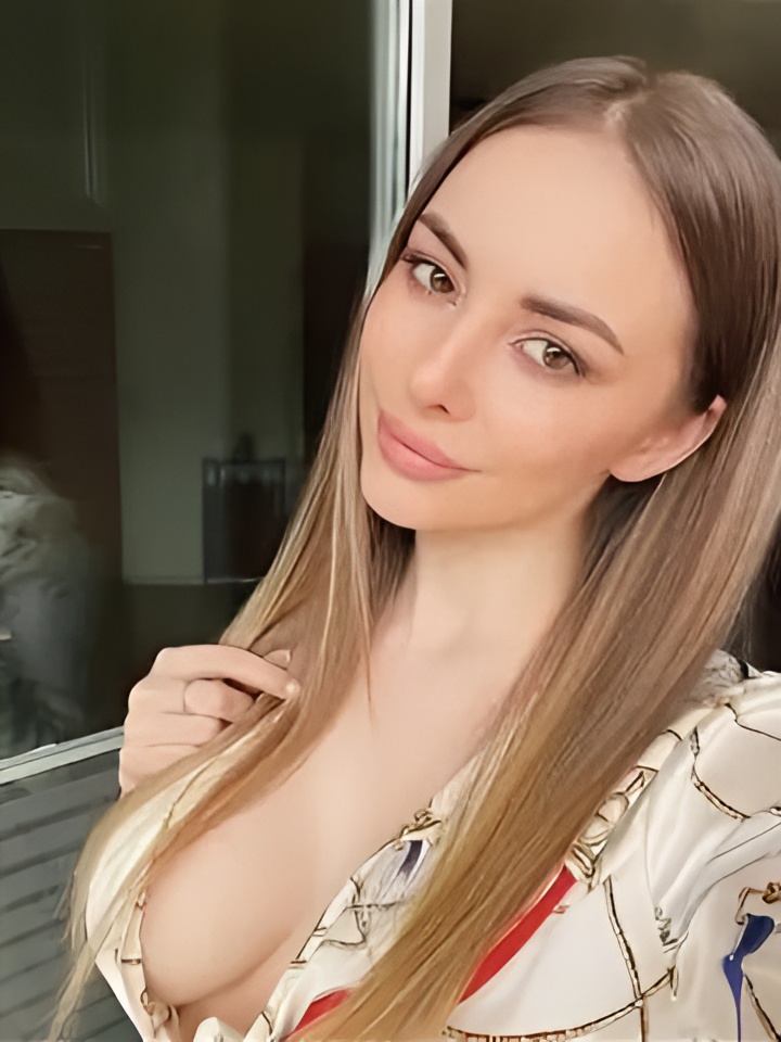 Юна привлекальеная девушка из Кирово-чепецка цена от 2500 руб