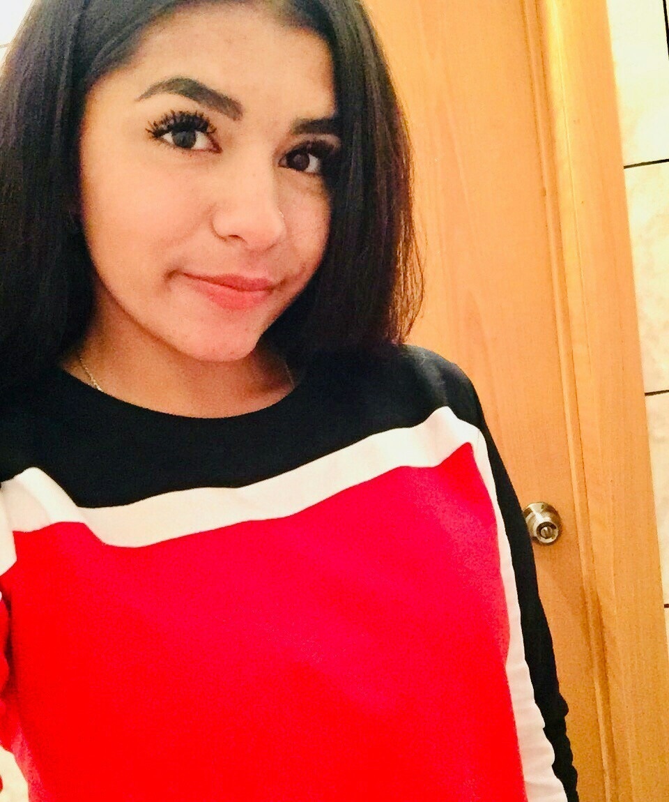 Надежда привлекальеная девушка из Кирово-чепецка цена от 3500 руб