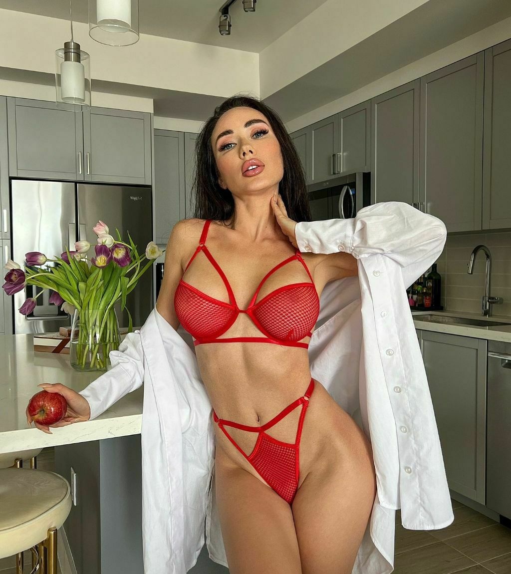 Татьяна привлекальеная девушка из Кирово-чепецка цена от 7000 руб